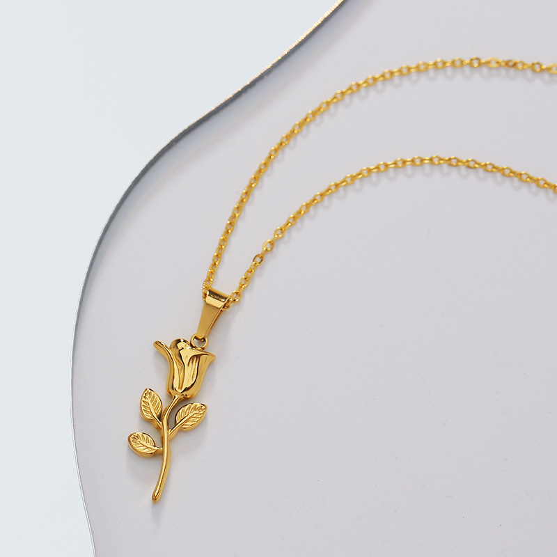 Collar con colgante de rosa de - Birth Flower Necklace reseña y precio